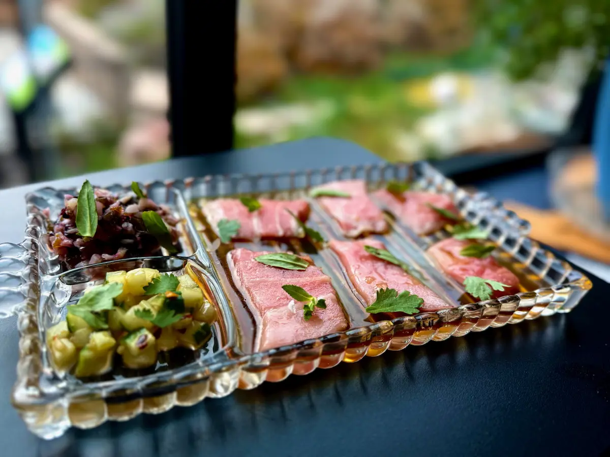 Blue fin tuna crudo